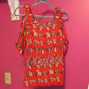 Red Camel, cold shoulder top!